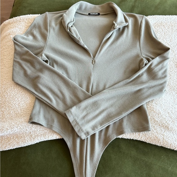 Talentless Rib Zip Front Bodysuit - Picture 3 of 4